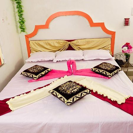 Jayanti Hotel Tarapith Bagian luar foto