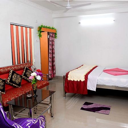 Jayanti Hotel Tarapith Bagian luar foto