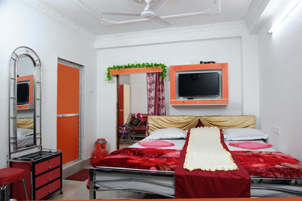 Jayanti Hotel Tarapith Bagian luar foto